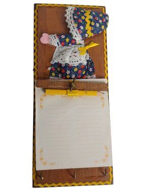 Vintage Kitchen Flower Bonnet Girl Grocery List Plaque Wall Hanging Key Hooks